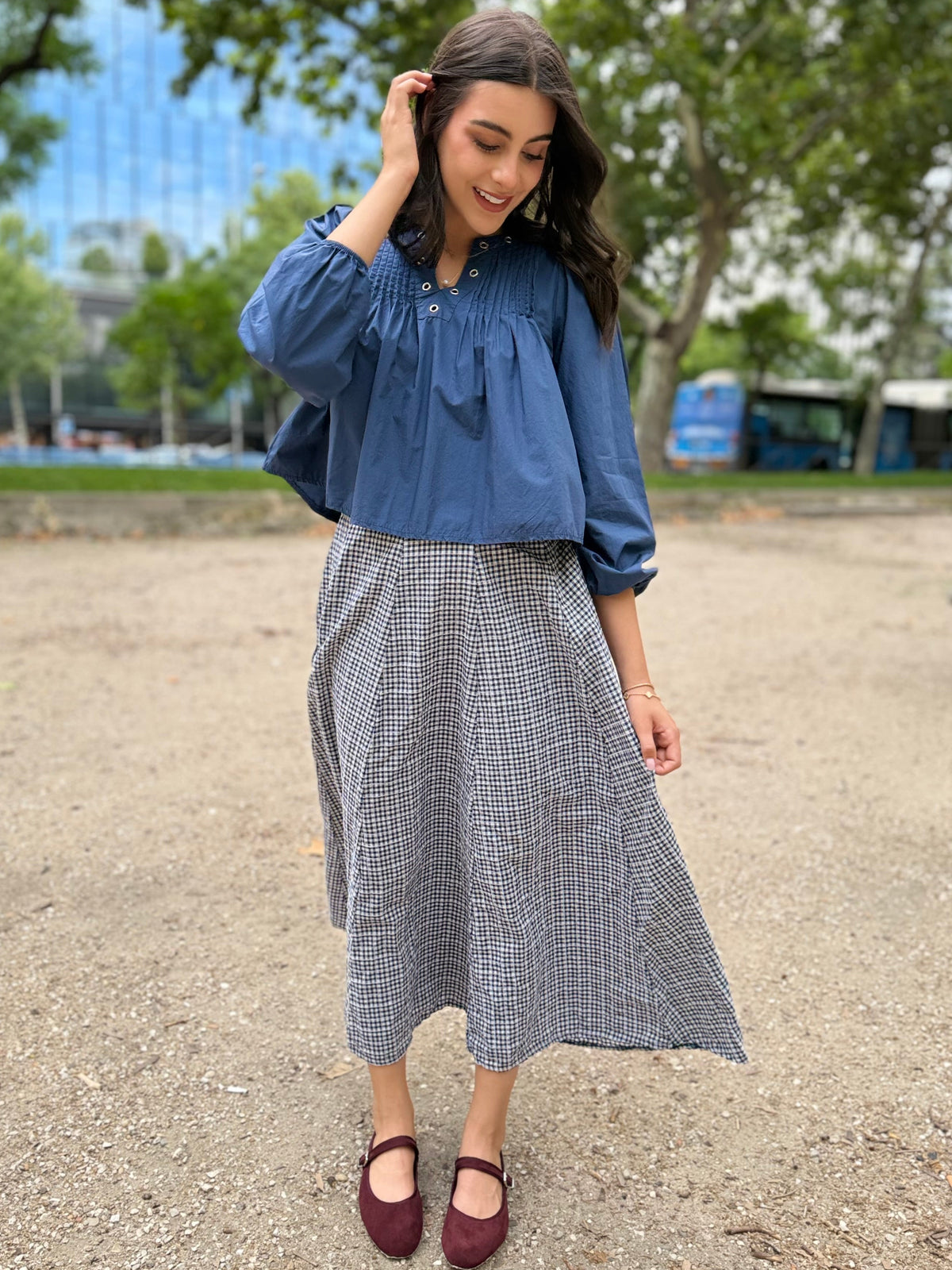 Blusa Pico Tachas Azul