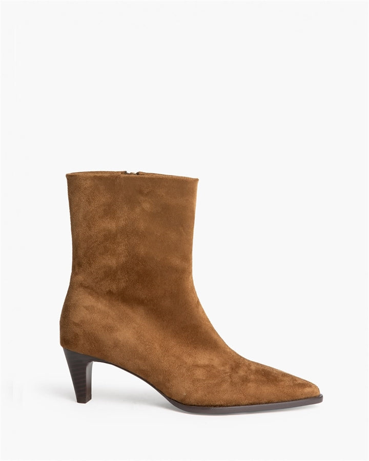 Botín Camel Pico Tacón Fino
