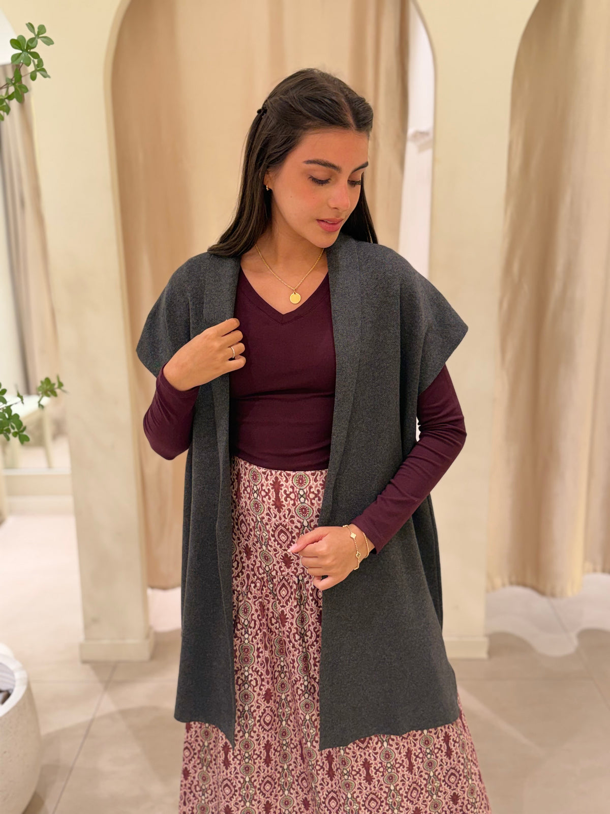 Chalecos Midi Liso Solapa Gris