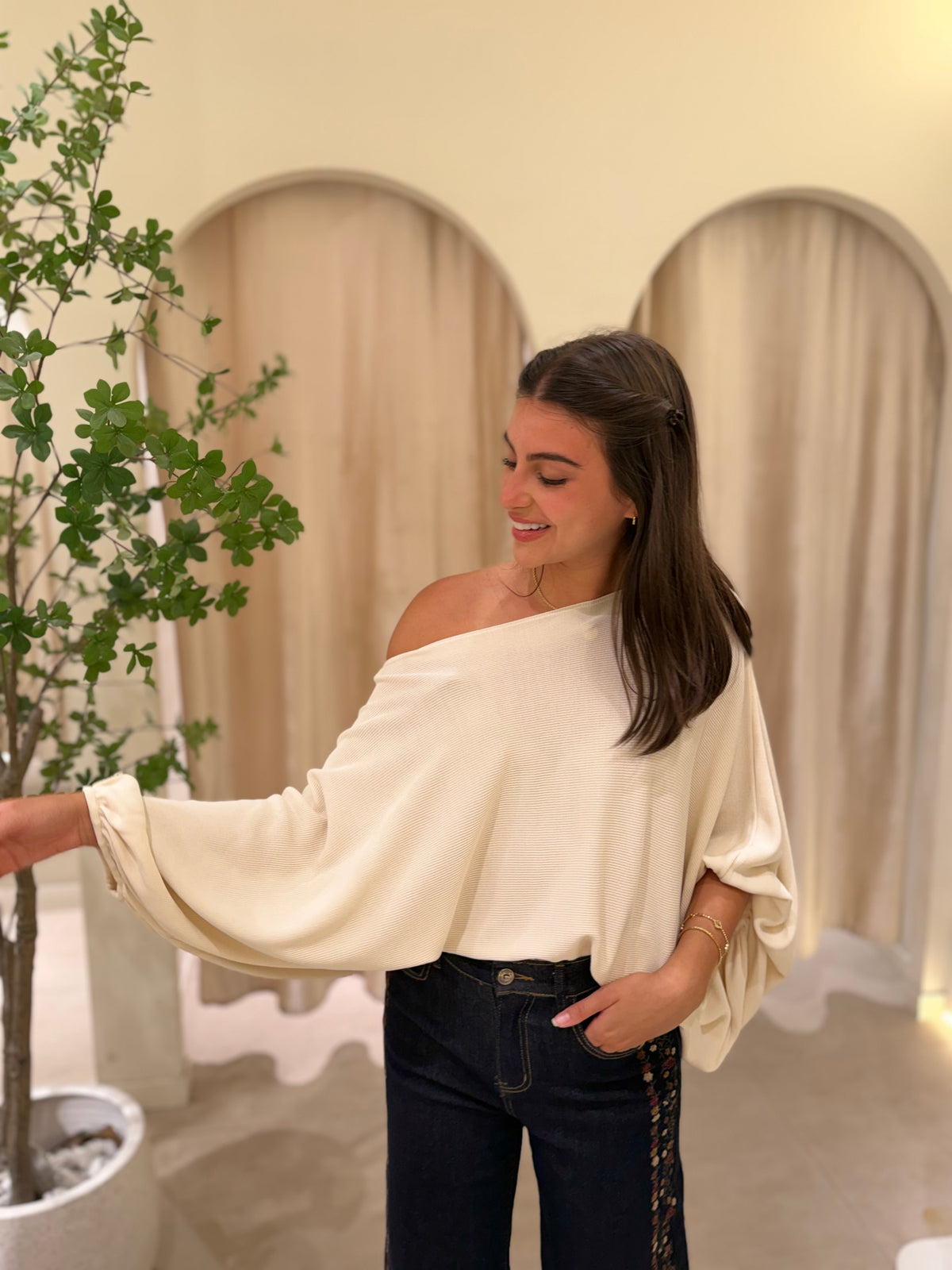 Top Punto Liso Poncho Beige