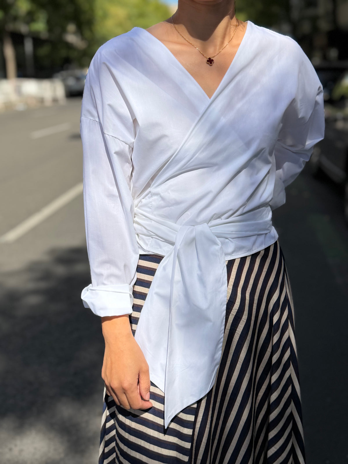 Blusa Lisa Atado Cintura