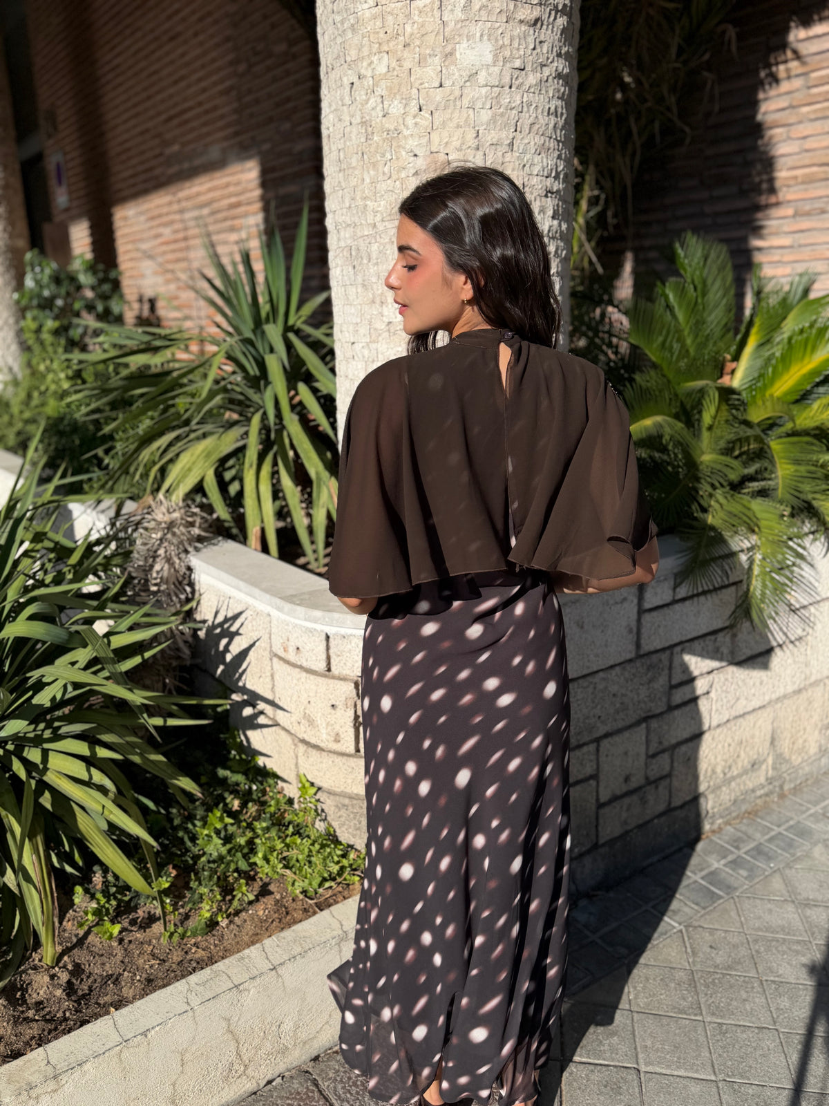 Vestido Gasa Gotas Capa Negro