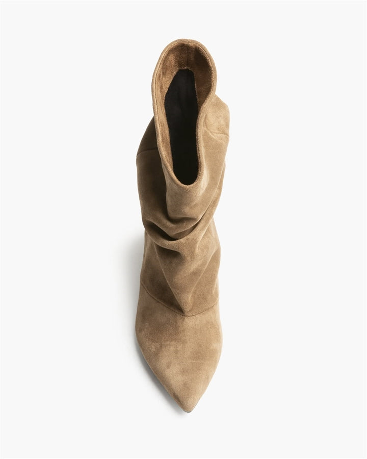 Botín Camel Tacón Fino Arrugado