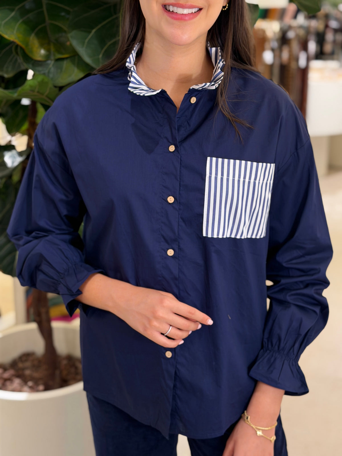 Camisa Marino Bolsillo Raya