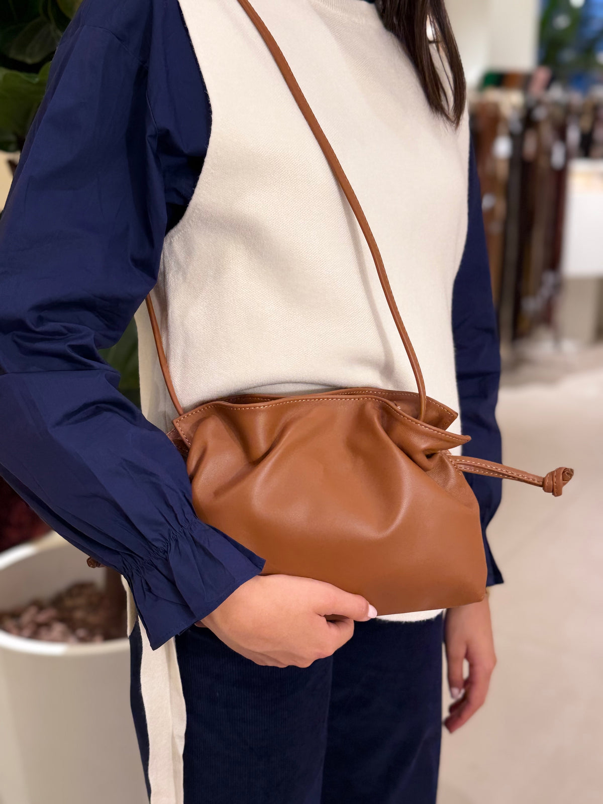 Bolso Piel Cierre Low Camel