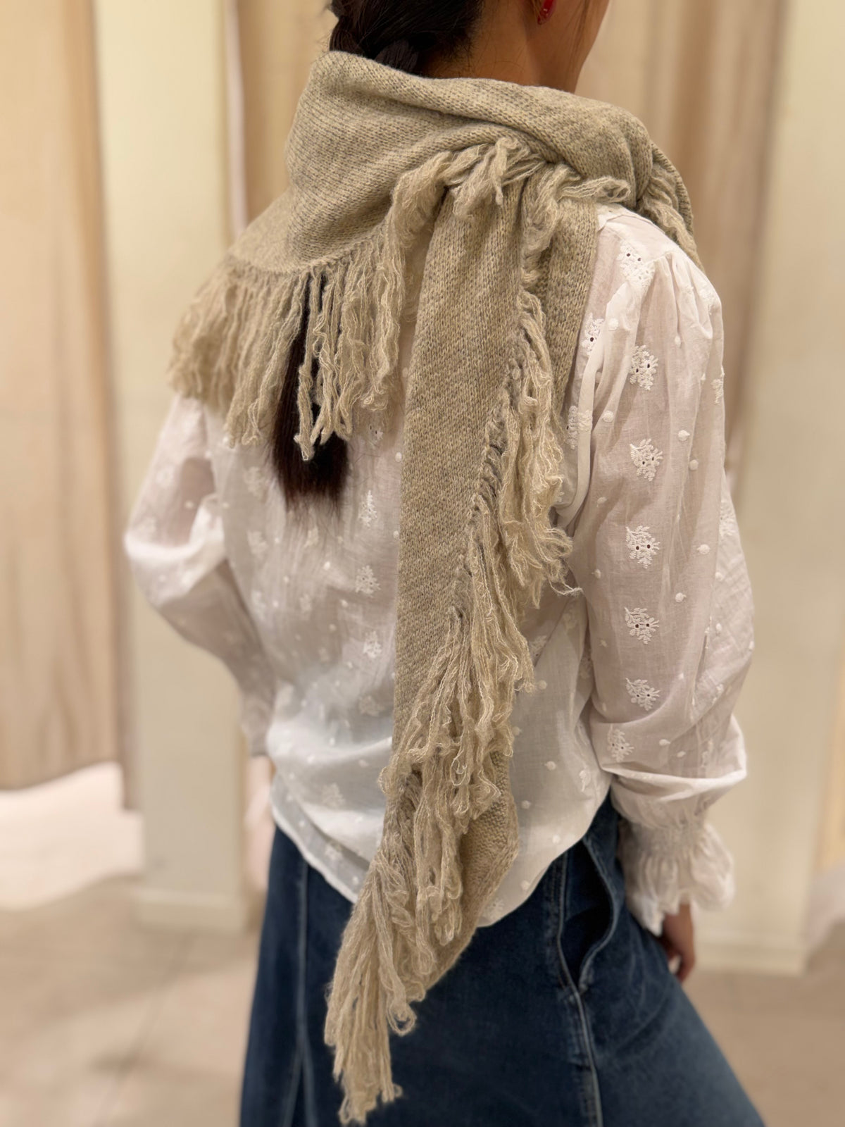 Poncho Flecos Beige